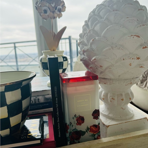 GUCCI RARE Fabric Hardcover Collectable❤️💚 - Picture 5 of 5